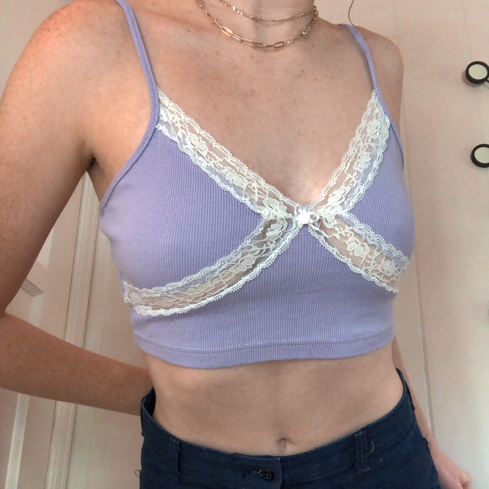 y2k lavender lace tank! 👡